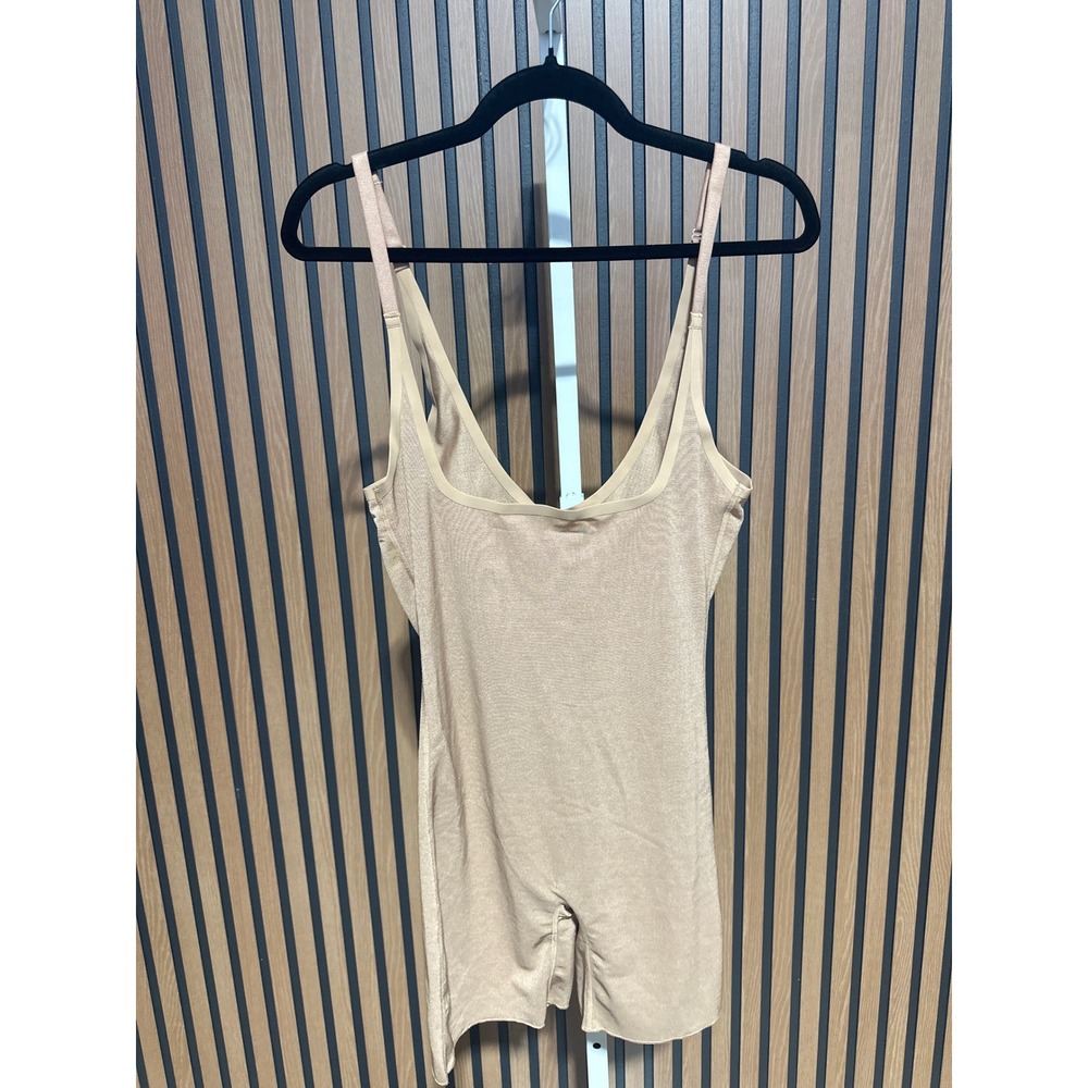 SKIMS NWT Sheer Sculpt Bodysuit - Large